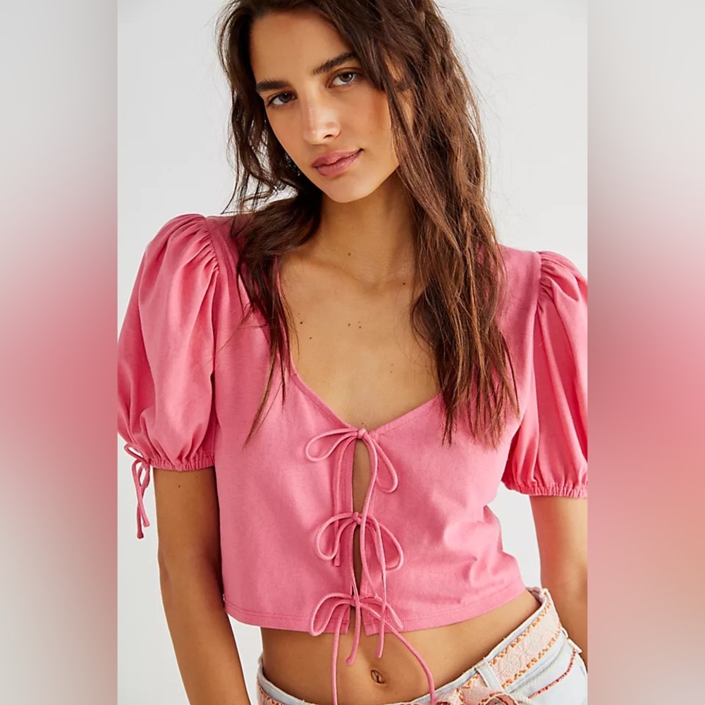 FREE PEOPLE KITTY TEE
